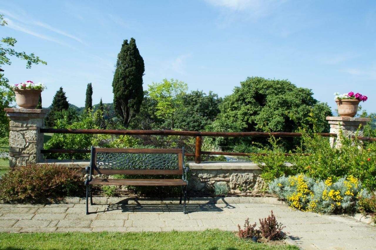 Borgo Fastelli Aparthotel Sarteano Exterior photo